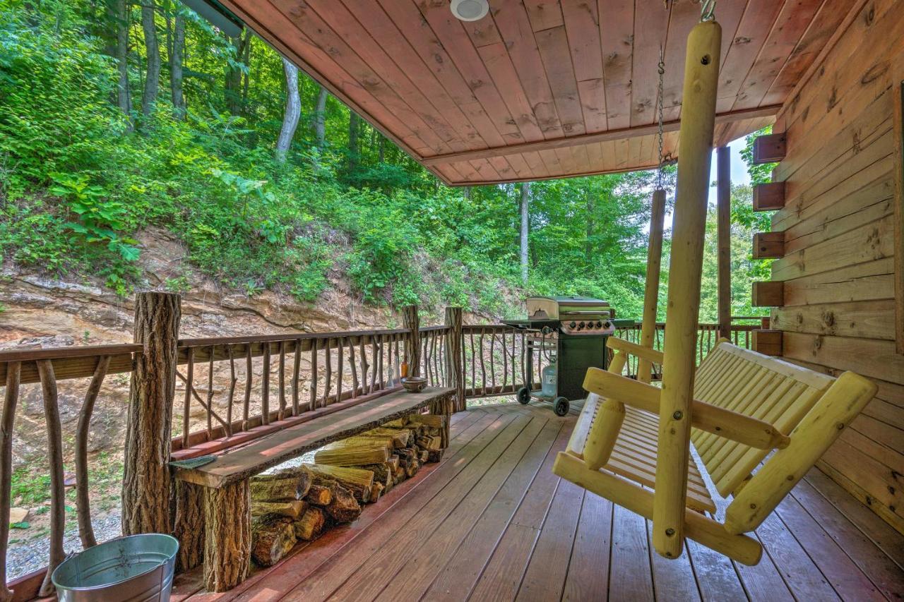 Bryson City Cabin With Wraparound Deck And Hot Tub Εξωτερικό φωτογραφία